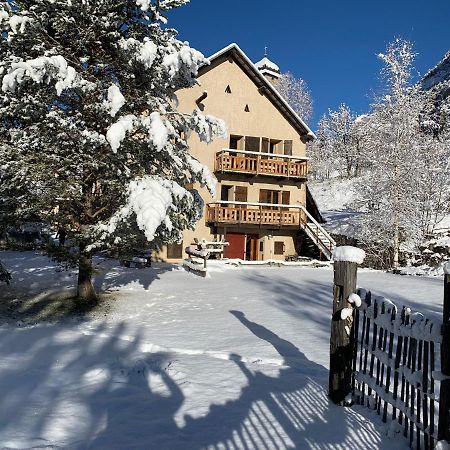 Névache Inspiration Montagne Chambre D'Hotes المظهر الخارجي الصورة
